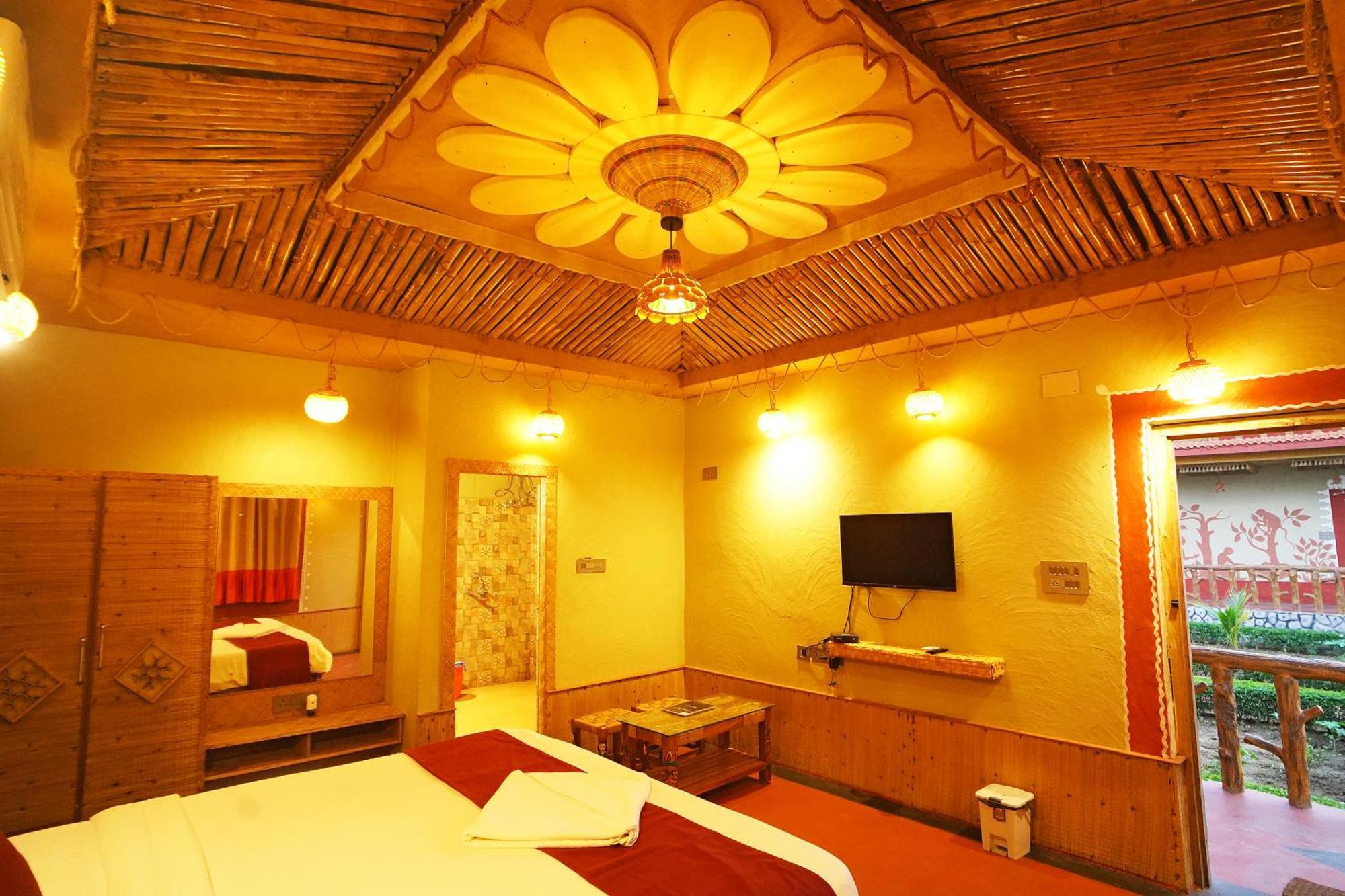 Gharana Resort !! Best Family Resort Near Kolkata With Swimming Pool !! Singur 외부 사진